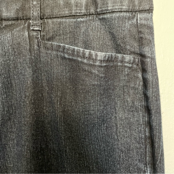 JM COLLECTION DARK WASH JEANS 12 FLAT FRONT STRETCH DENIM POCKETS STRAIGHT LEG - Picture 5 of 9